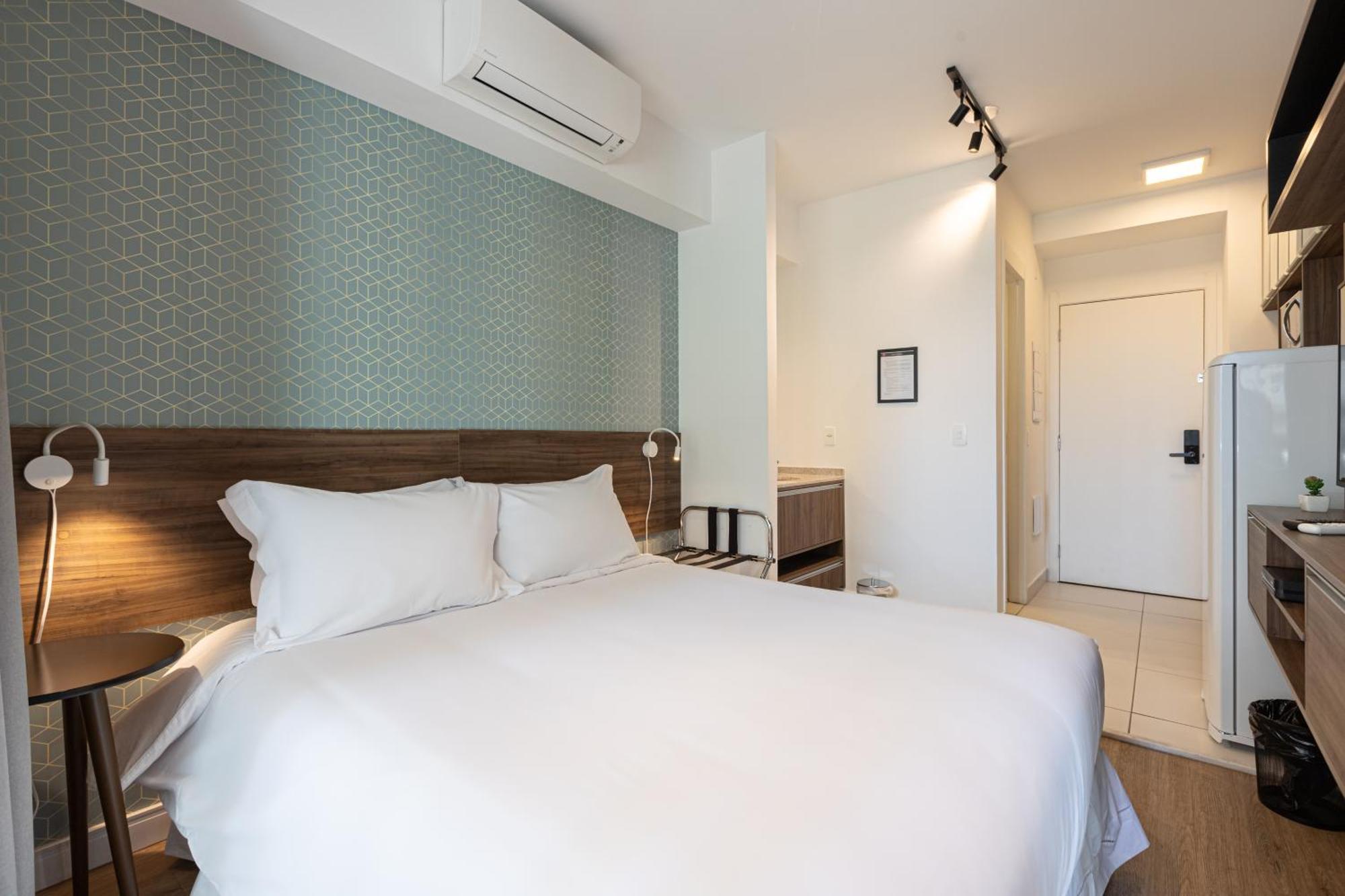 Esd - E-side Madalena - Anora Spaces *