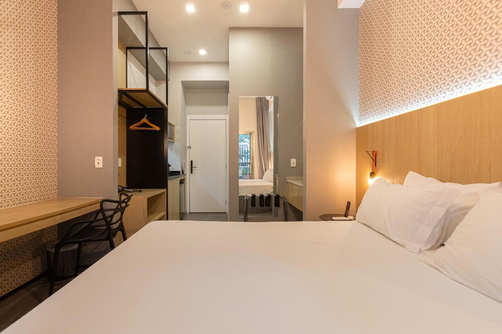 Esd - E-side Madalena - Anora Spaces * São Paulo